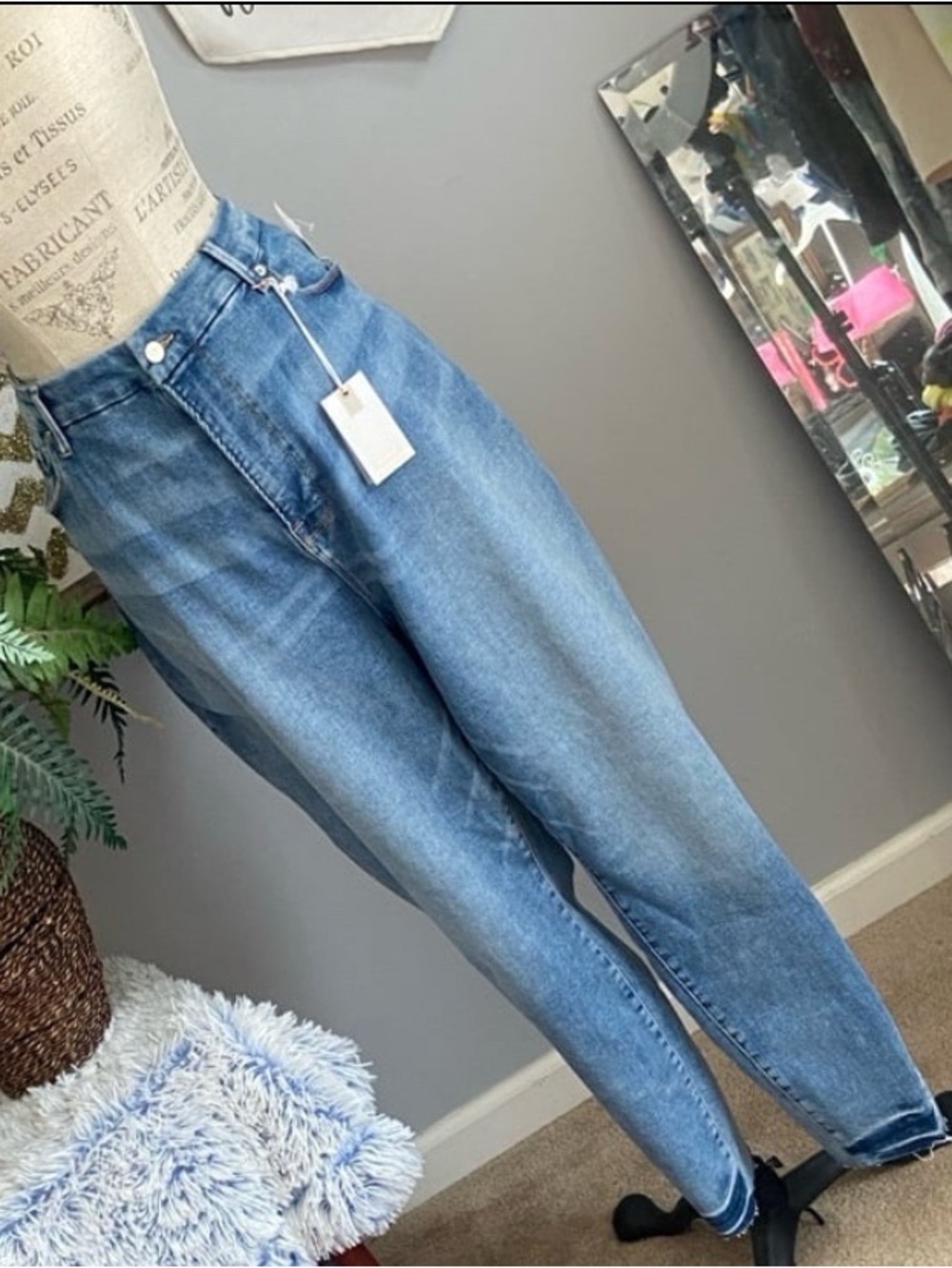 Good American Plus Size 28-32 Good Legs Skinny Sculpting Flat Tummy Denim Jeans